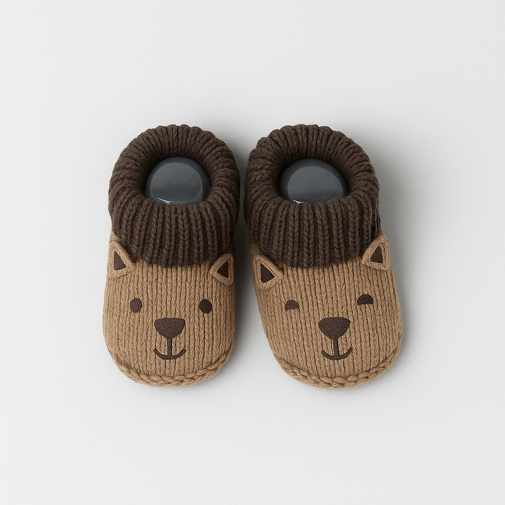 Newborns’ Bow Tie & Crochet Pattern Booties set