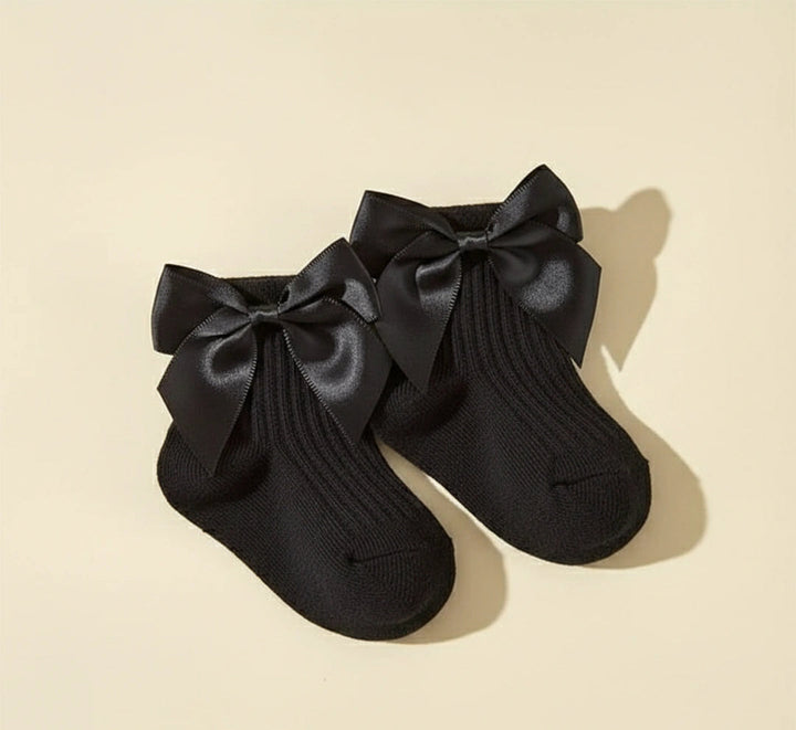 Winnie Statement Bow Socks