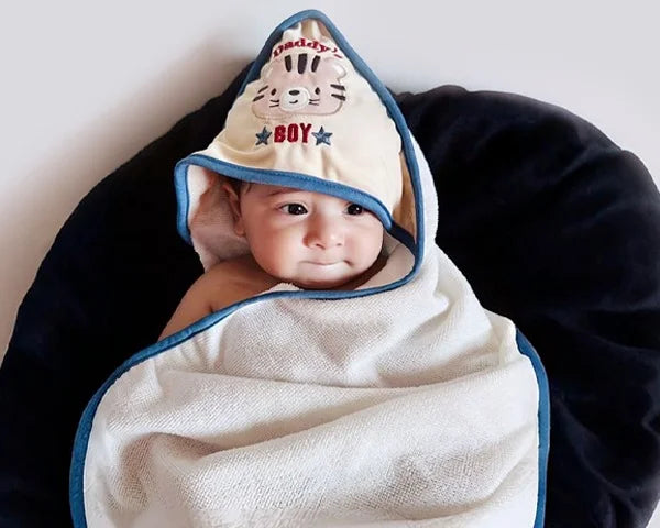 newborn baby clothing